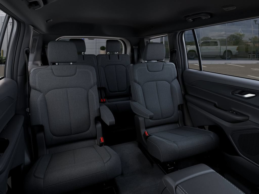 New 2026 Jeep Grand Cherokee L Laredo AWD/4WD image 15