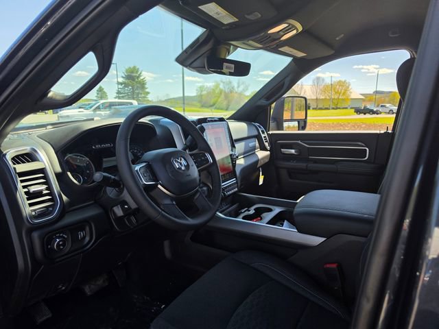 New 2026 RAM 2500 Big Horn AWD/4WD image 12