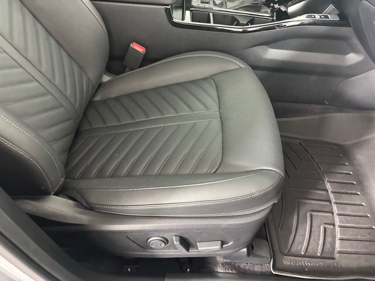 Used 2025 Kia Sorento SX Prestige image 38