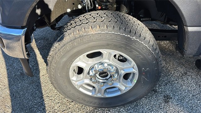 New 2026 Ford F350 XLT image 34