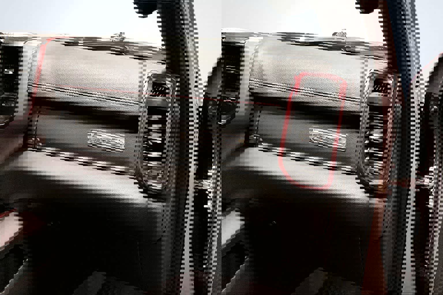 Used 2025 RAM 1500 Rebel image 24