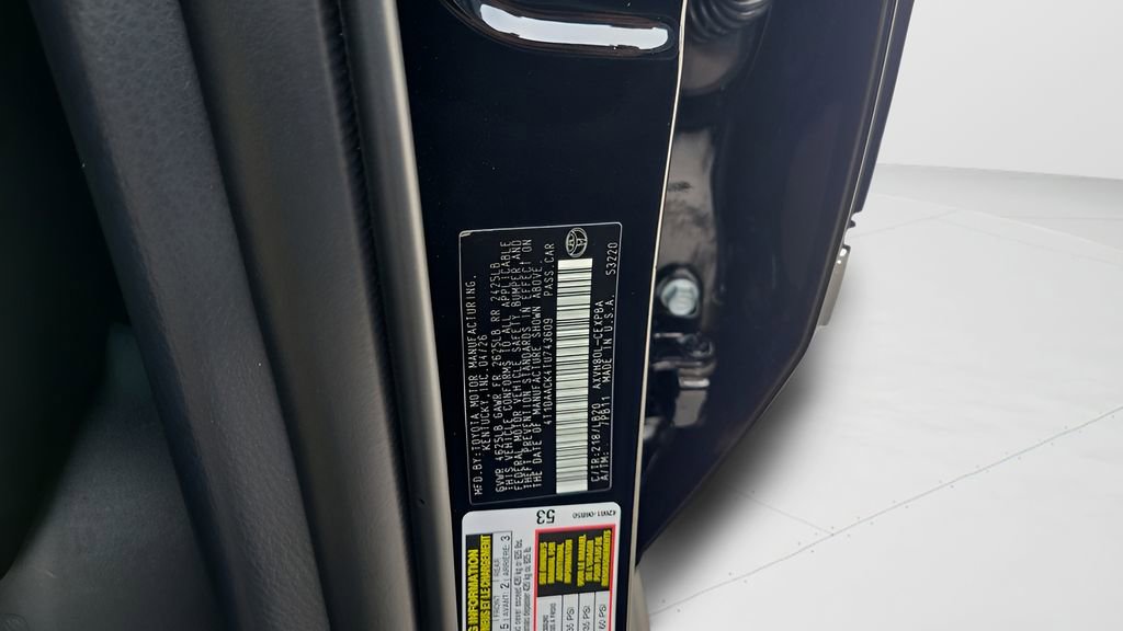 Used 2026 Toyota Camry XSE FWD image 29