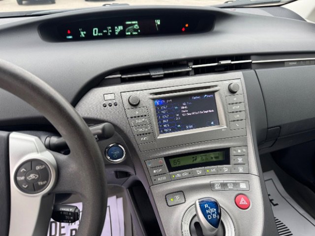 Used 2012 Toyota Prius Two FWD image 13