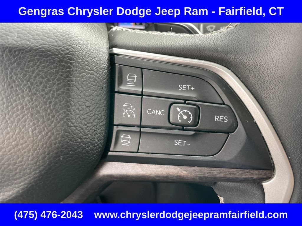 Certified 2023 Jeep Grand Cherokee Limited AWD/4WD image 44