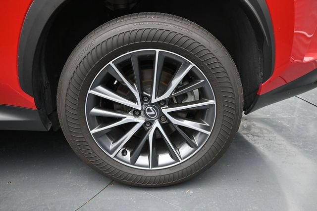 Used 2025 Lexus NX 250 FWD w/ Towing Package (2000 Lbs) image 10