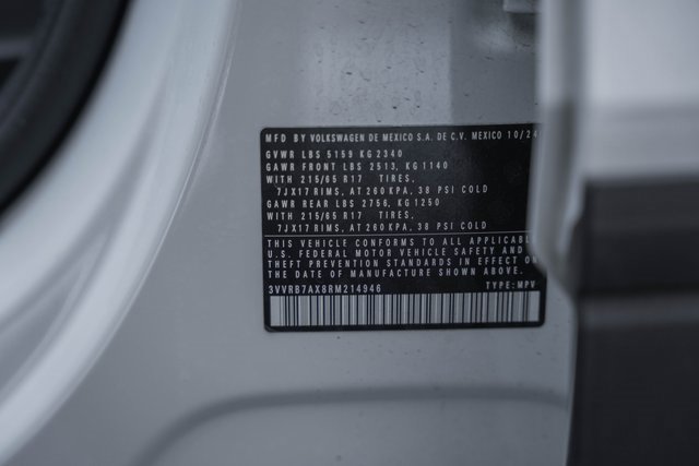 Used 2024 Volkswagen Tiguan S image 35