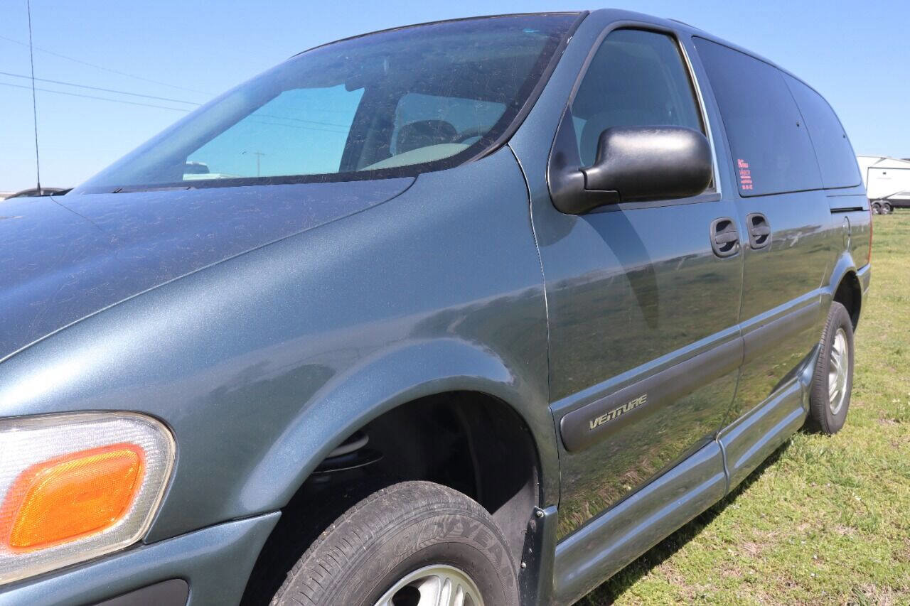 Used 2004 Chevrolet Venture LS w/ Easy Order Package image 18
