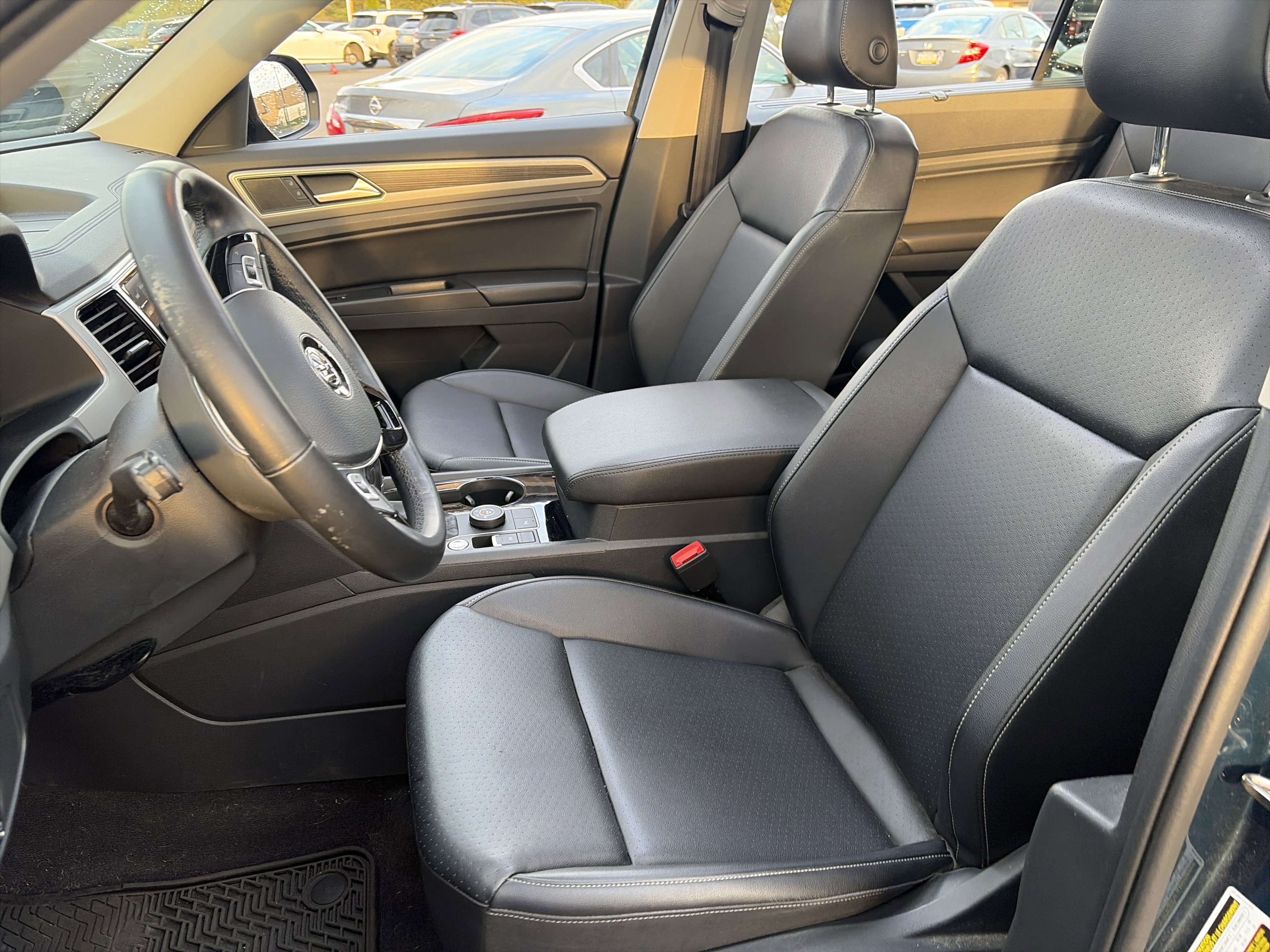 Used 2019 Volkswagen Atlas SEL image 19