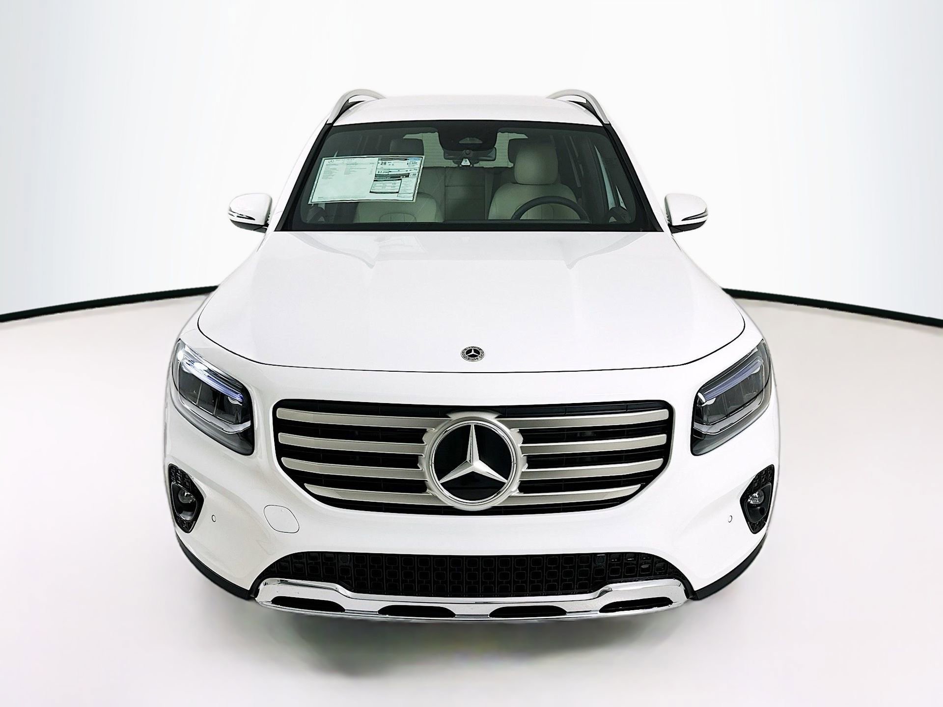 New 2026 Mercedes-Benz GLB 250 image 2