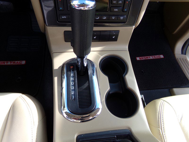 Used 2008 Ford Explorer Sport Trac Limited image 61