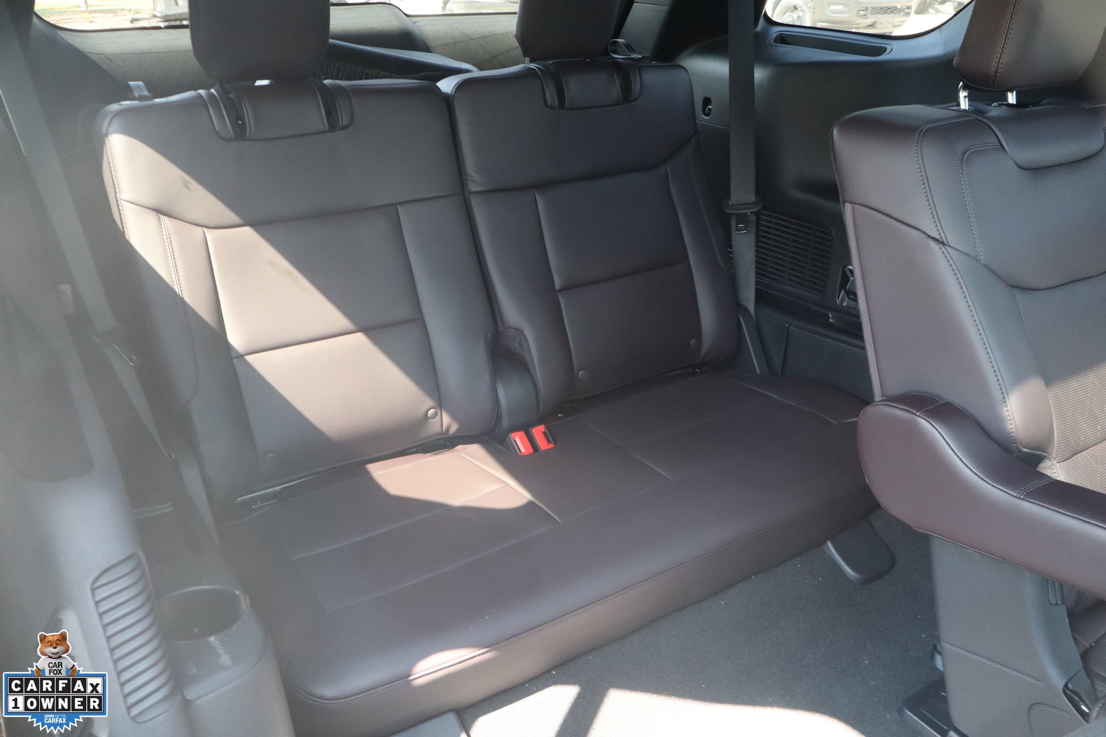 Used 2025 Ford Explorer Platinum RWD image 28