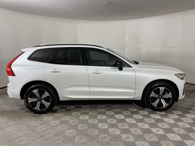 Certified 2025 Volvo XC60 T8 Core w/ Protection Package Premier AWD/4WD image 13