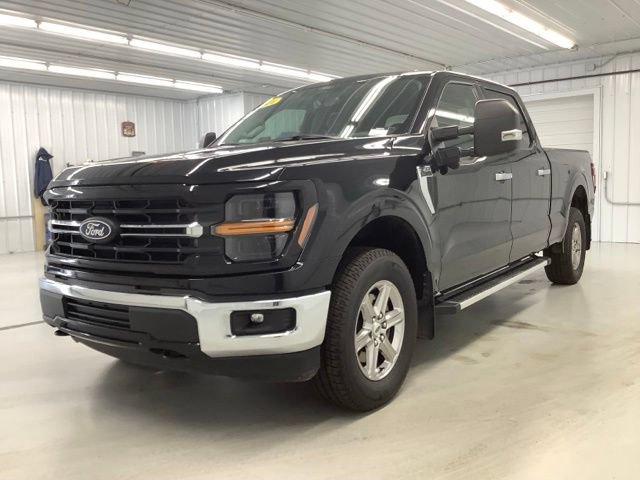 Used 2024 Ford F150 XLT w/ Tow/Haul Package AWD/4WD image 3