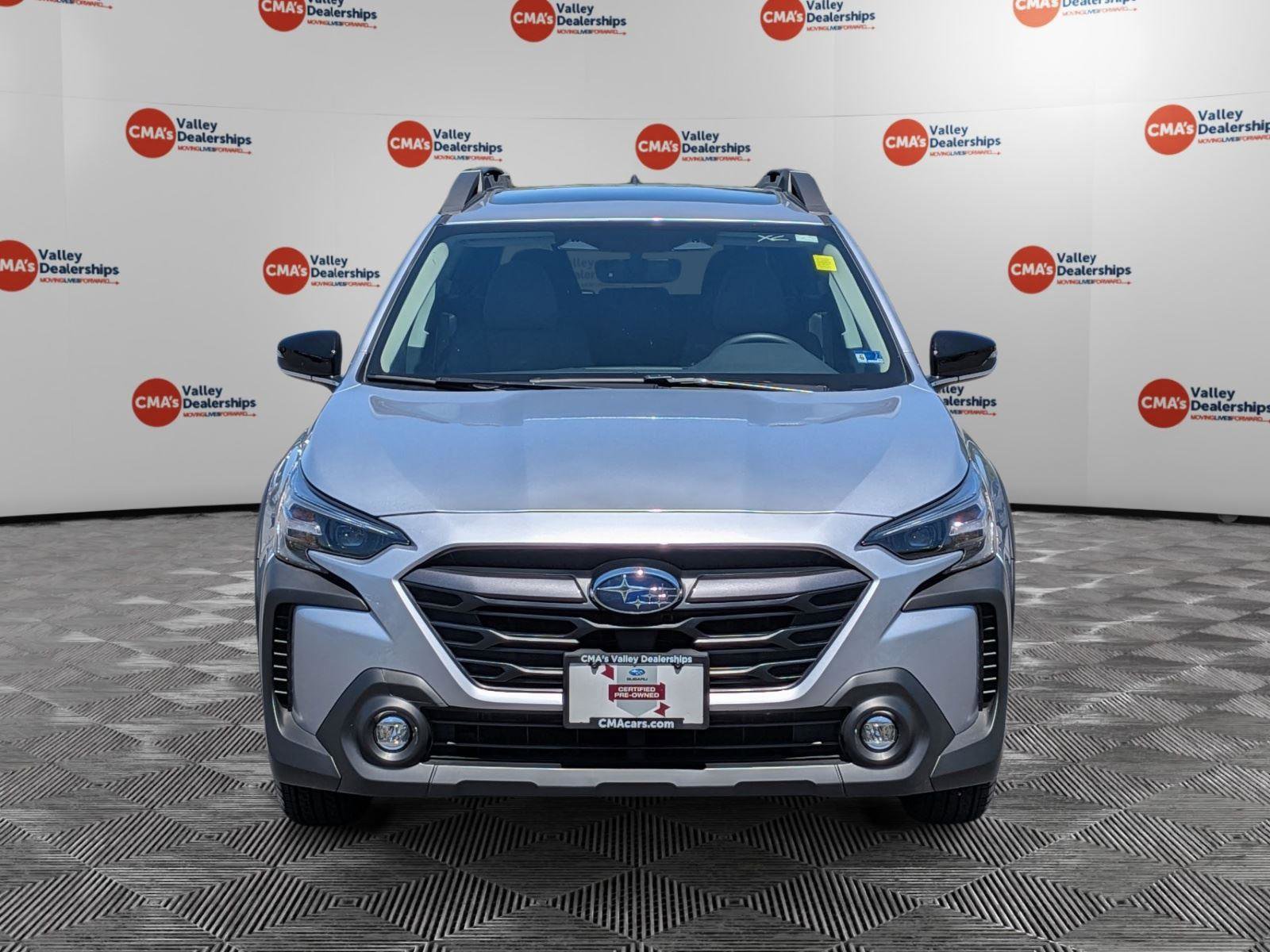 Certified 2025 Subaru Outback Premium AWD/4WD image 2
