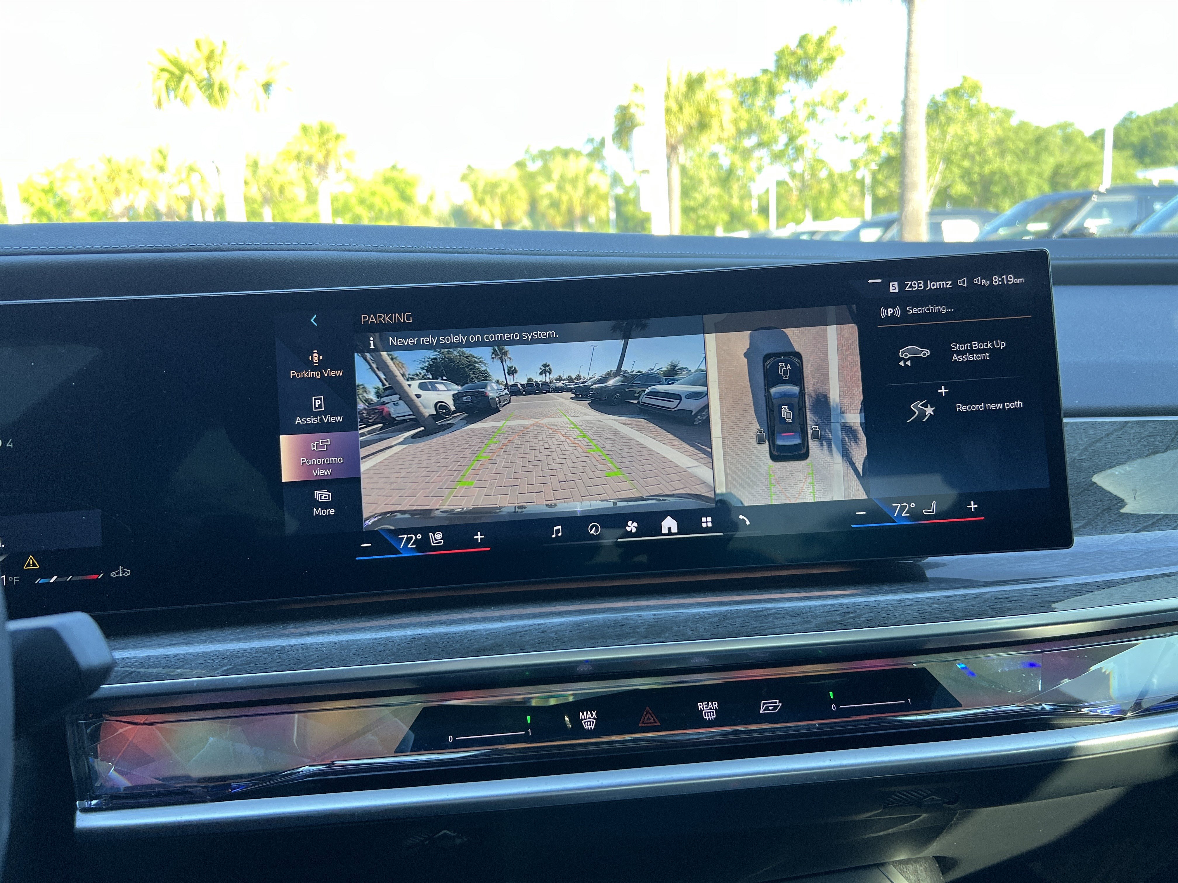 Certified 2024 BMW 740i xDrive AWD/4WD image 25
