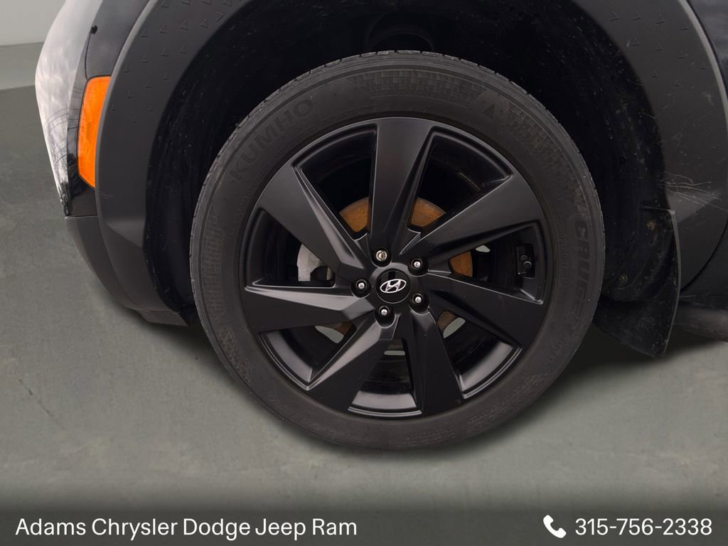 Used 2024 Hyundai Santa Cruz Night image 9