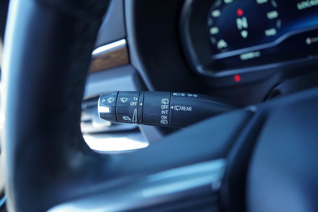 Used 2023 Chevrolet Suburban Premier RWD image 28