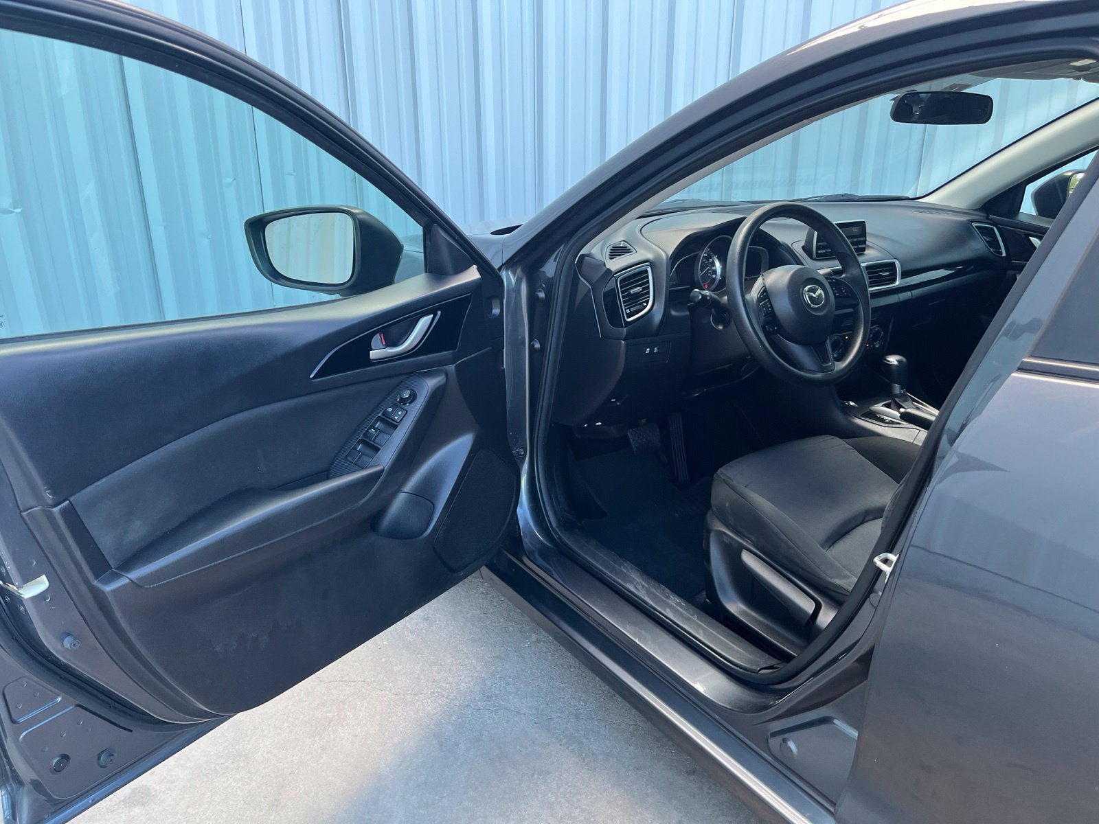 Used 2014 MAZDA MAZDA3 i Sport FWD image 10