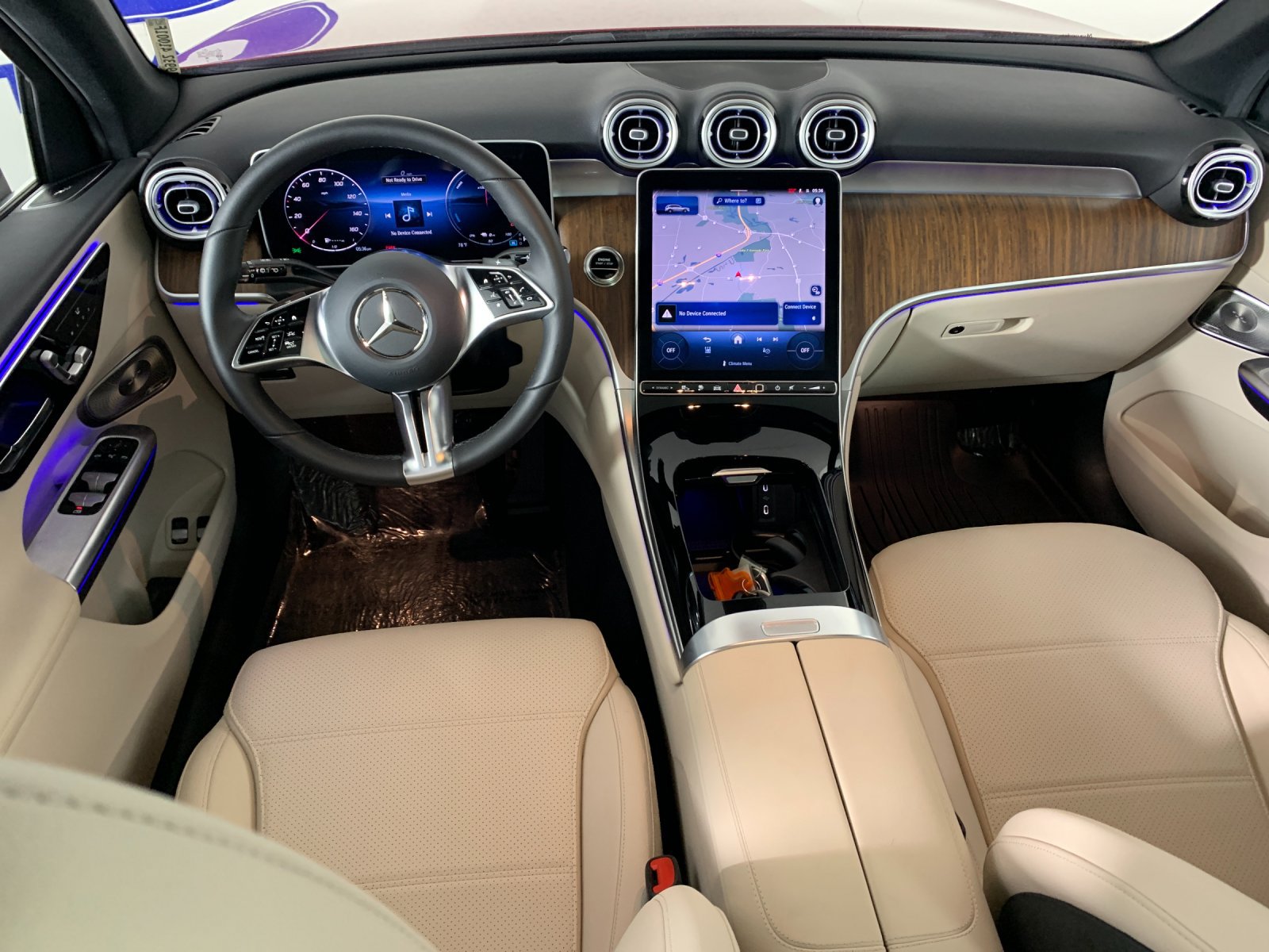 Used 2026 Mercedes-Benz GLC 350e 4MATIC image 33