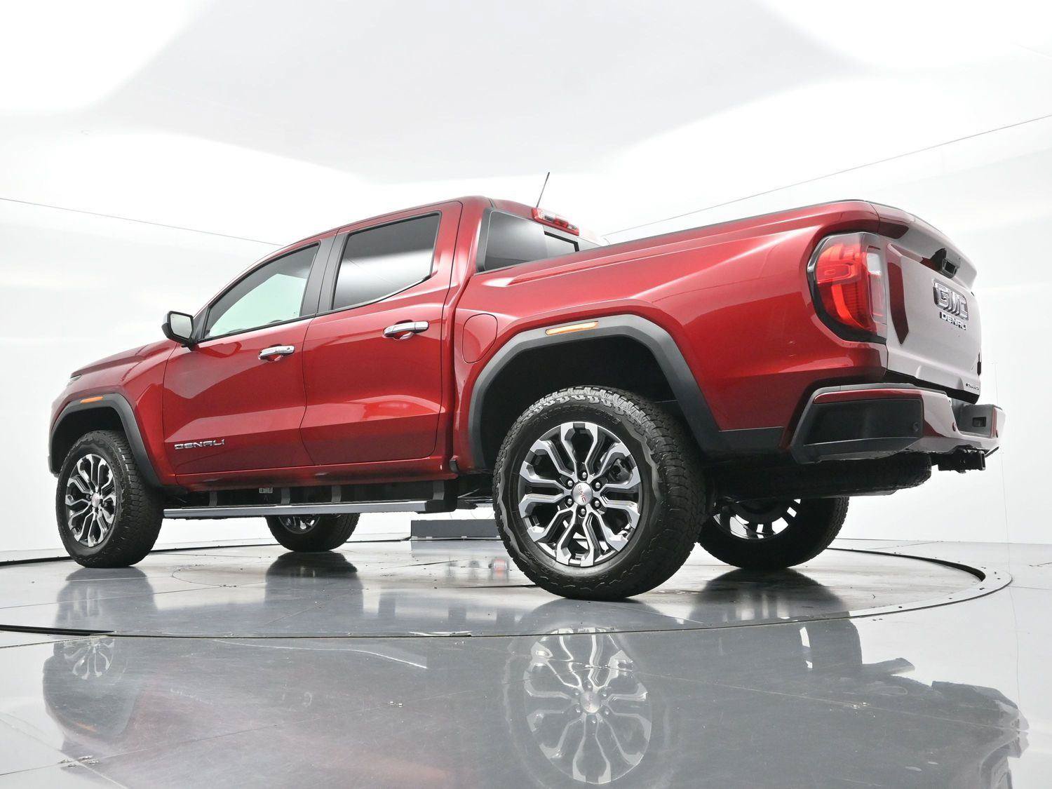 Used 2026 GMC Canyon Denali AWD/4WD image 50
