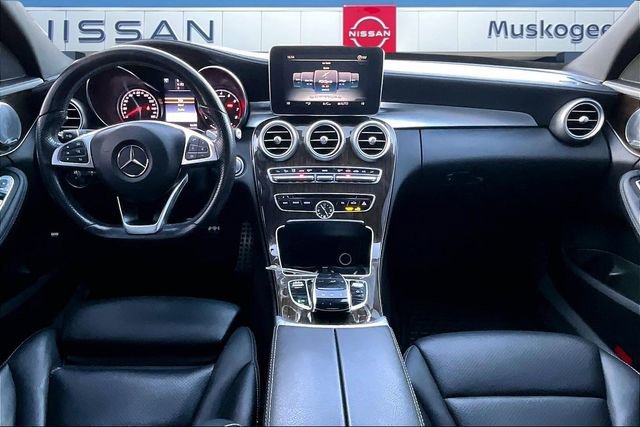 Used 2017 Mercedes-Benz C 300 4MATIC Sedan image 7