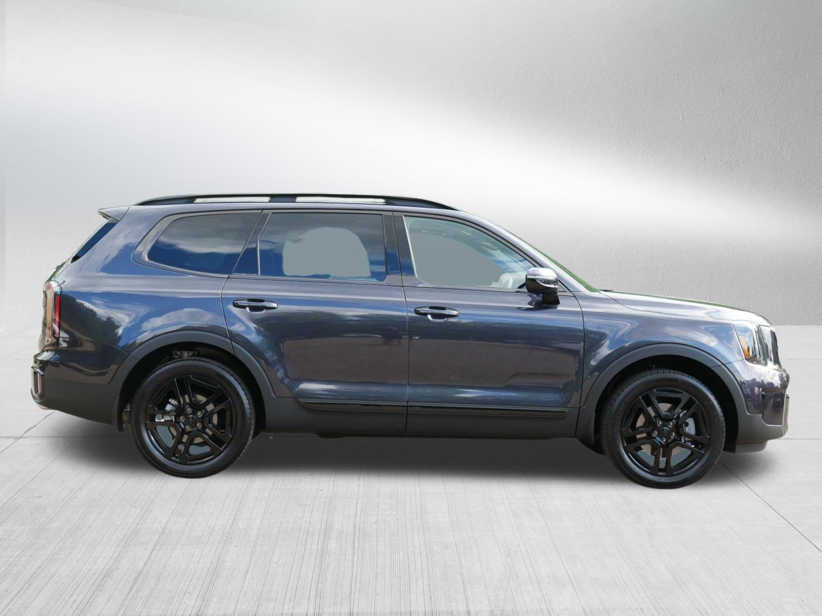 Certified 2025 Kia Telluride SX Prestige X-Line AWD/4WD image 8