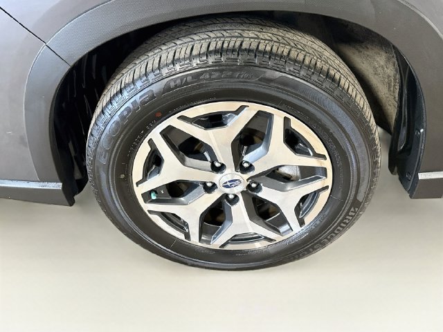 Used 2024 Subaru Forester Premium AWD/4WD image 31