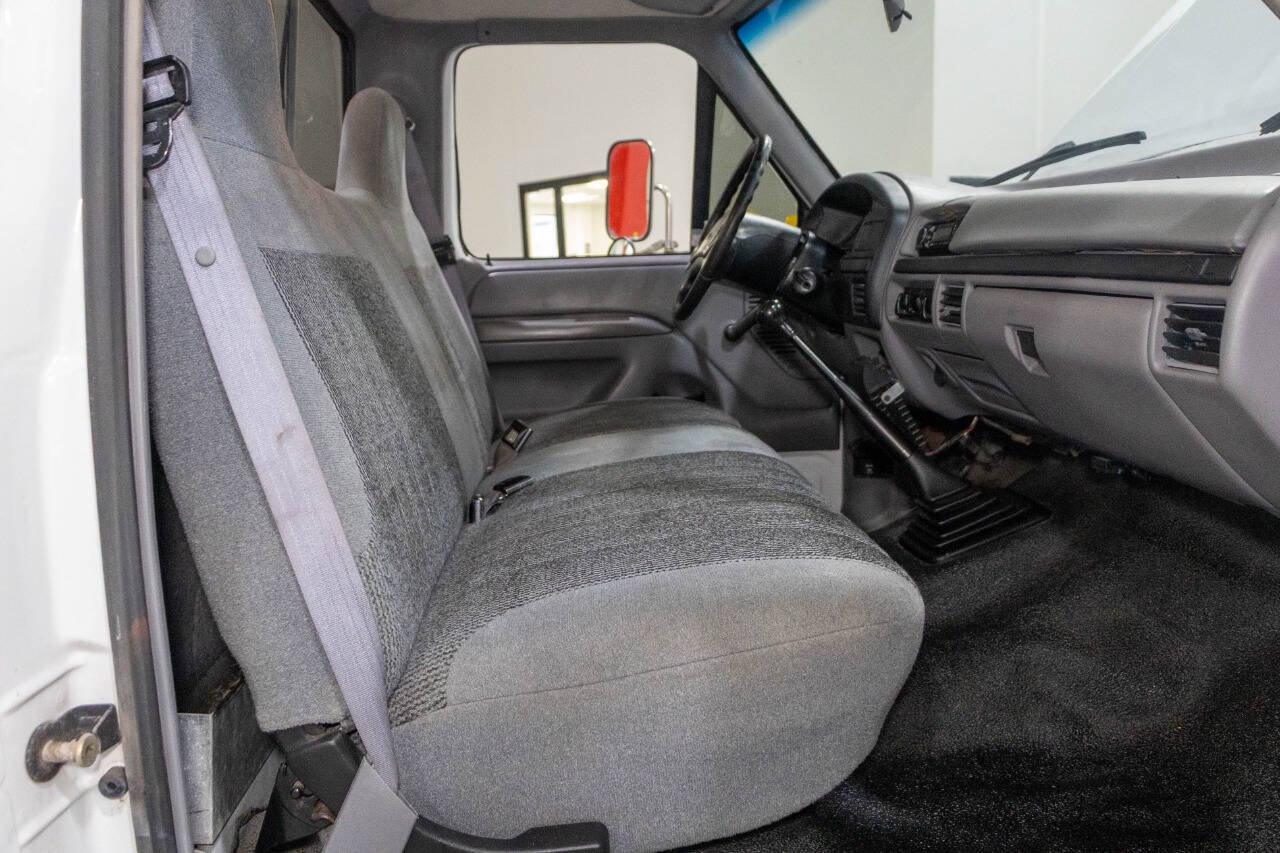 Used 1997 Ford F350 2WD Regular Cab image 30
