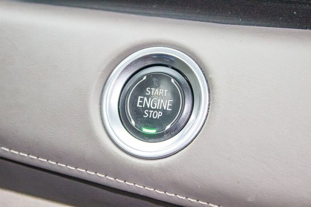 Used 2023 Cadillac Escalade ESV Premium Luxury Platinum w/ LPO, Radiant Package image 31