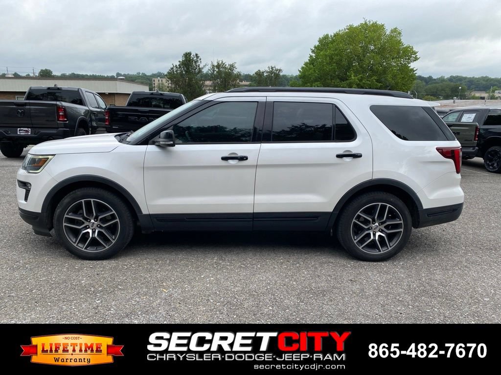 Used 2019 Ford Explorer Sport w/ Equipment Group 401A AWD/4WD image 8