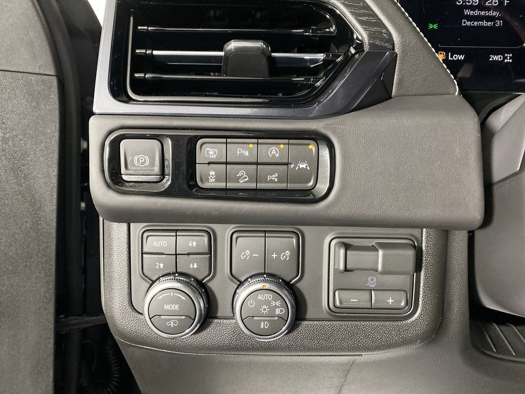 New 2026 GMC Yukon AT4 Ultimate w/ LPO, Floor Liner Package image 18
