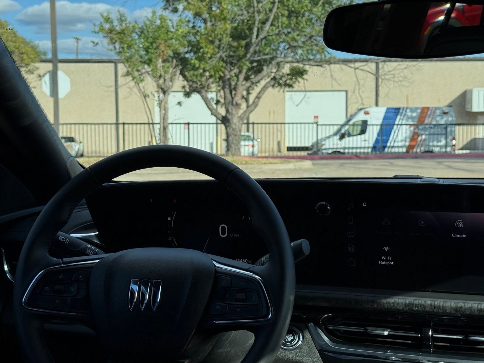 Used 2025 Buick Envista Sport Touring image 34