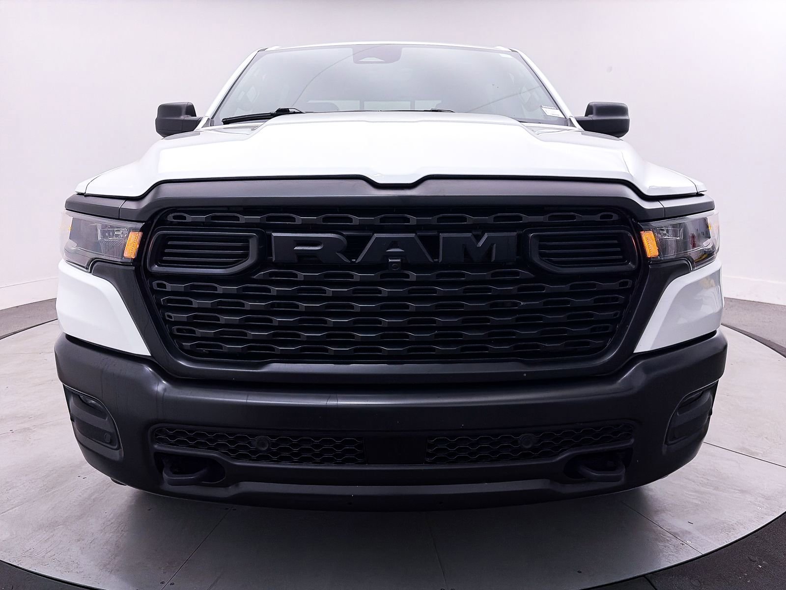 Used 2025 RAM 1500 Classic Warlock AWD/4WD image 9