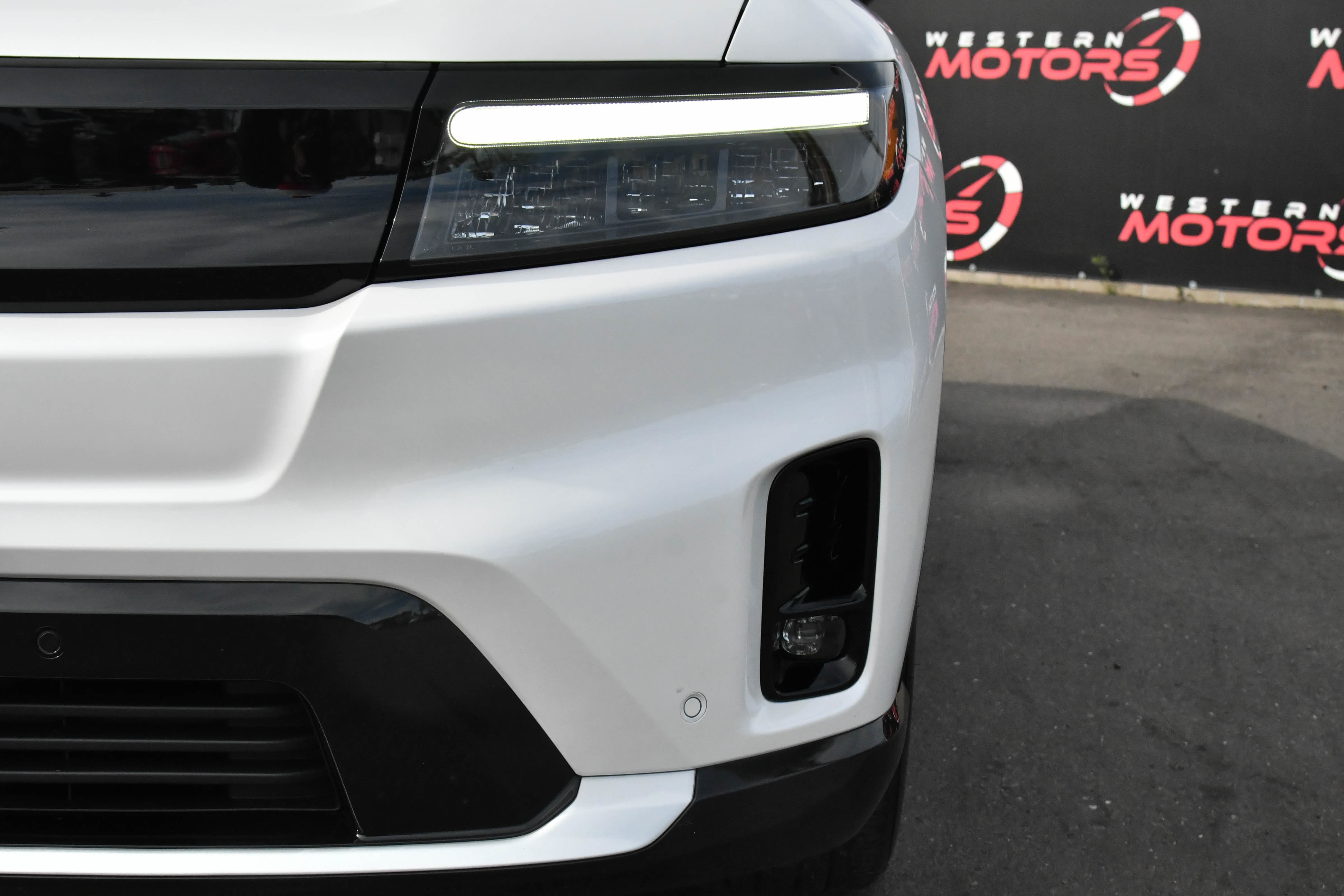 Used 2024 Honda Prologue Touring image 11