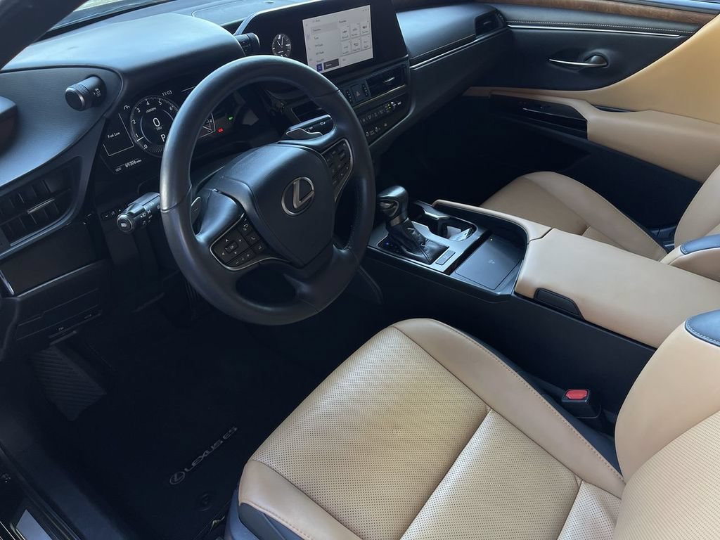 Used 2023 Lexus ES 350 w/ Premium Package FWD image 10