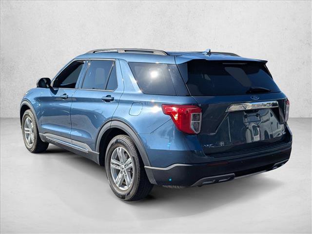 Used 2020 Ford Explorer XLT w/ Equipment Group 202A image 7