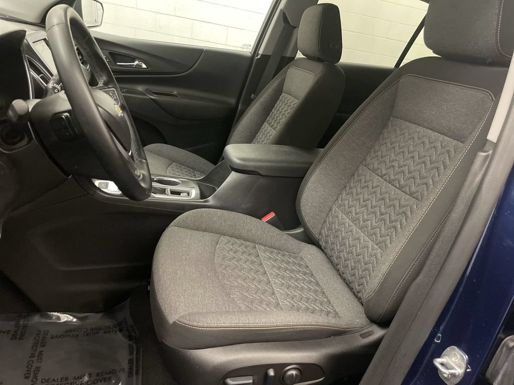 Used 2023 Chevrolet Equinox LT AWD/4WD image 12