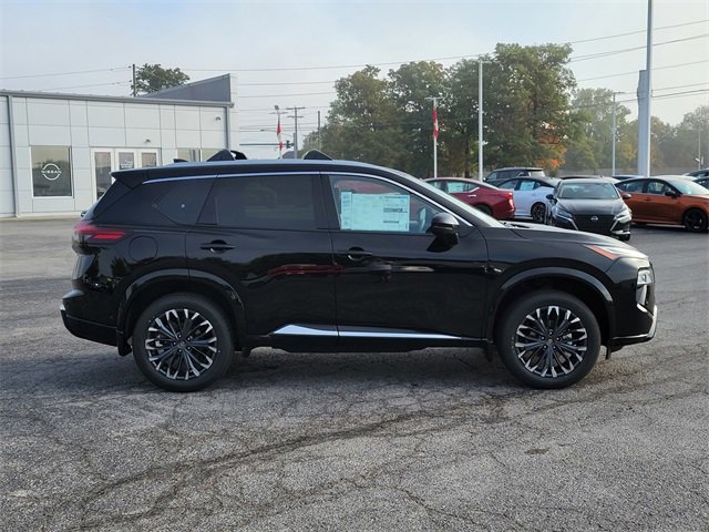 New 2026 Nissan Rogue Platinum image 4