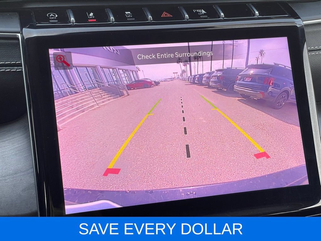 Used 2023 Jeep Grand Cherokee L Limited AWD/4WD image 10