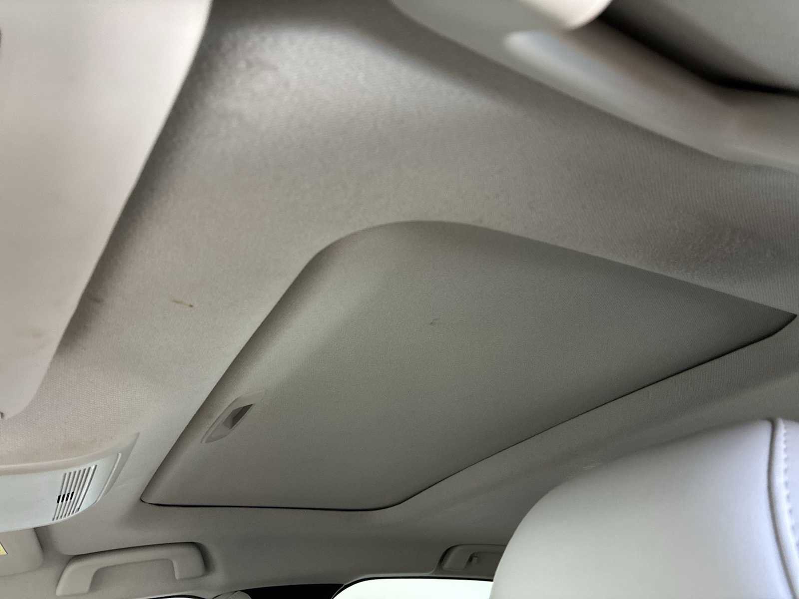 Used 2021 MAZDA CX-30 AWD 2.5 S w/ Premium Package image 16