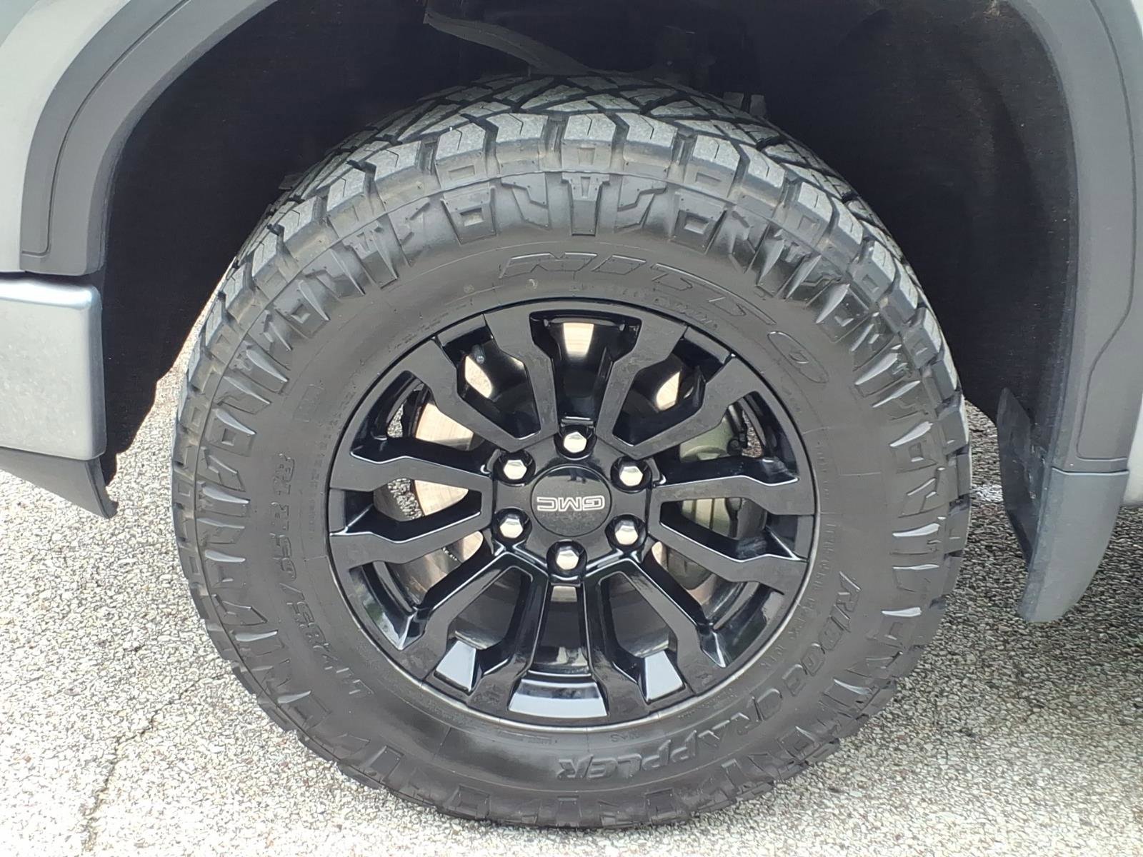 Used 2022 GMC Sierra 1500 AT4 w/ AT4 Premium Package AWD/4WD image 31