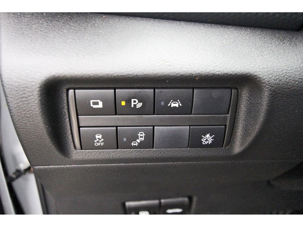 Used 2024 Nissan Kicks S image 17