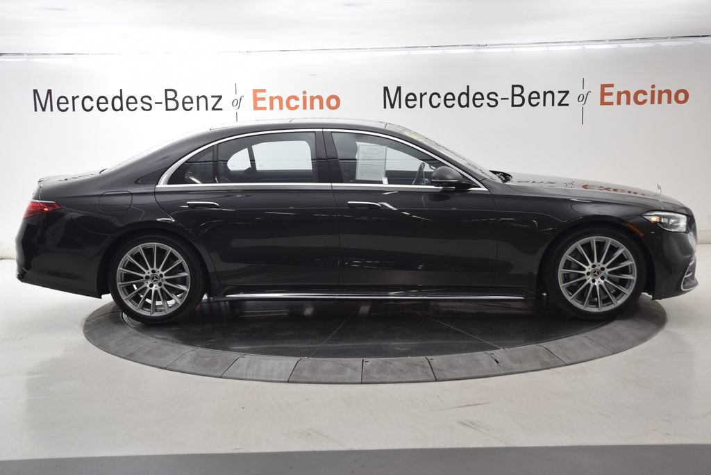 Certified 2023 Mercedes-Benz S 500 4MATIC image 7