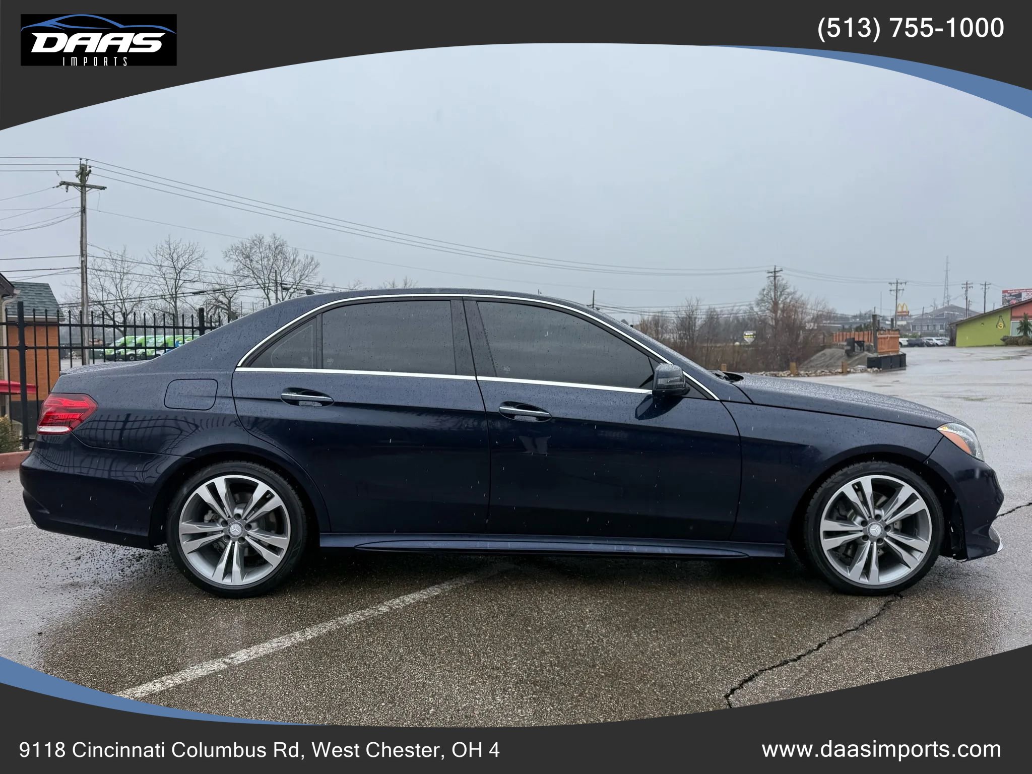 Used 2016 Mercedes-Benz E 350 4MATIC Sedan image 4