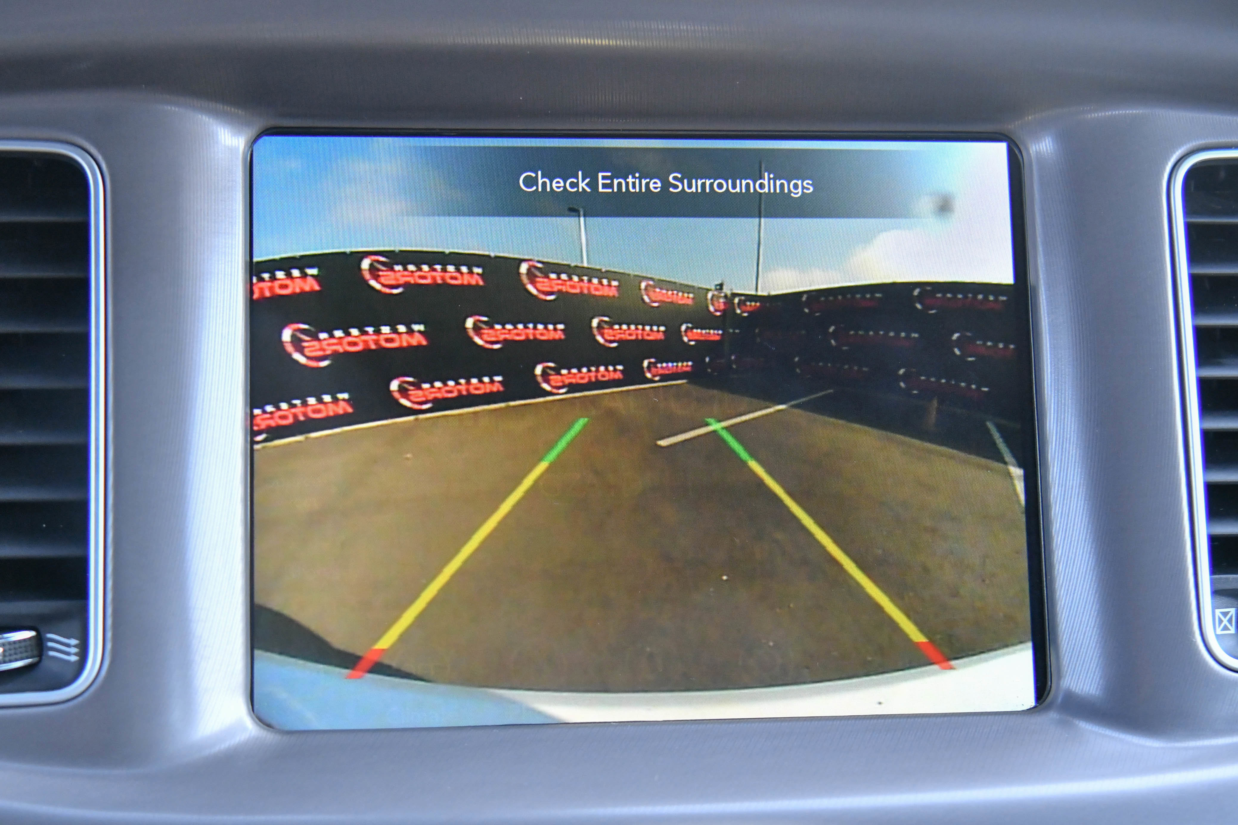 Used 2023 Dodge Charger GT image 18