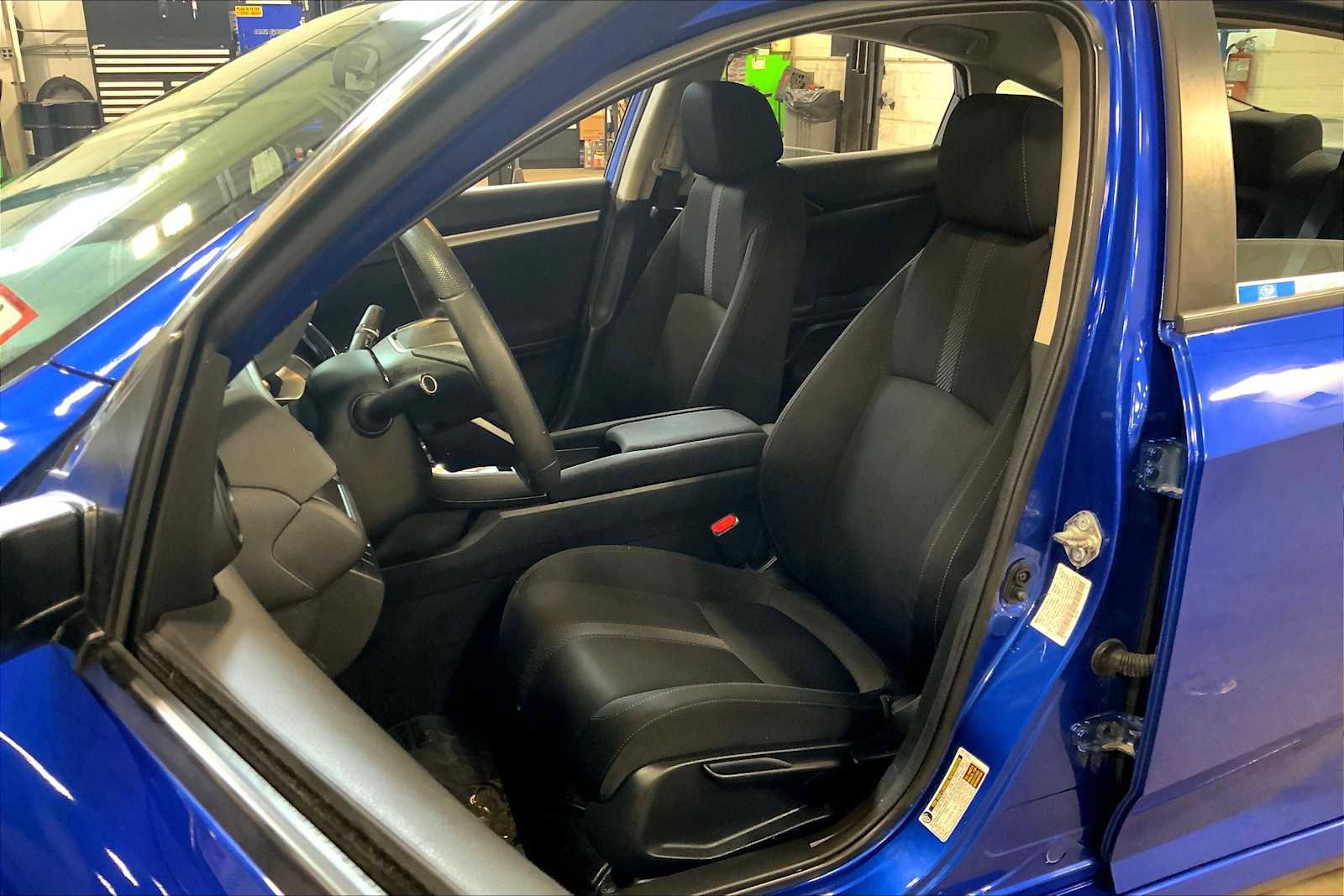 Used 2018 Honda Civic EX image 9