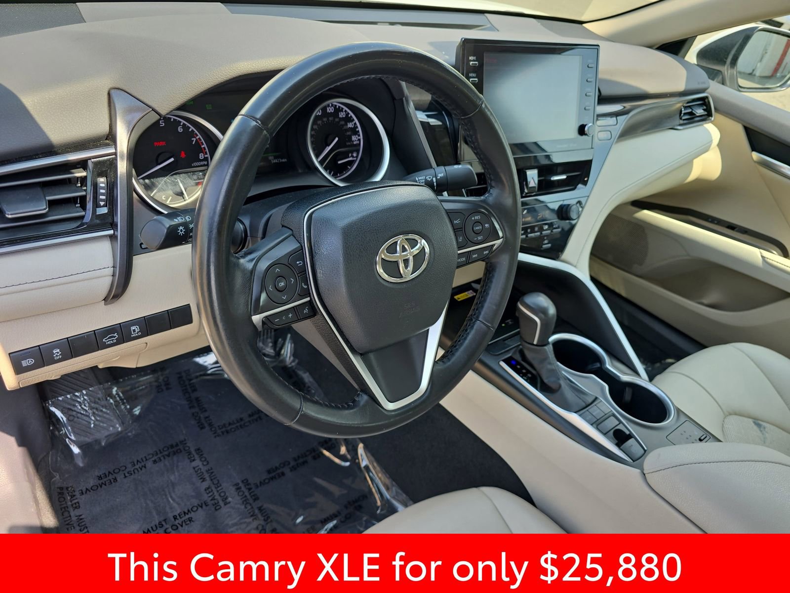 Used 2024 Toyota Camry XLE image 21