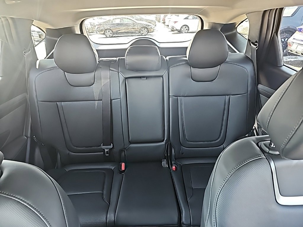 New 2026 Hyundai Tucson Limited image 30
