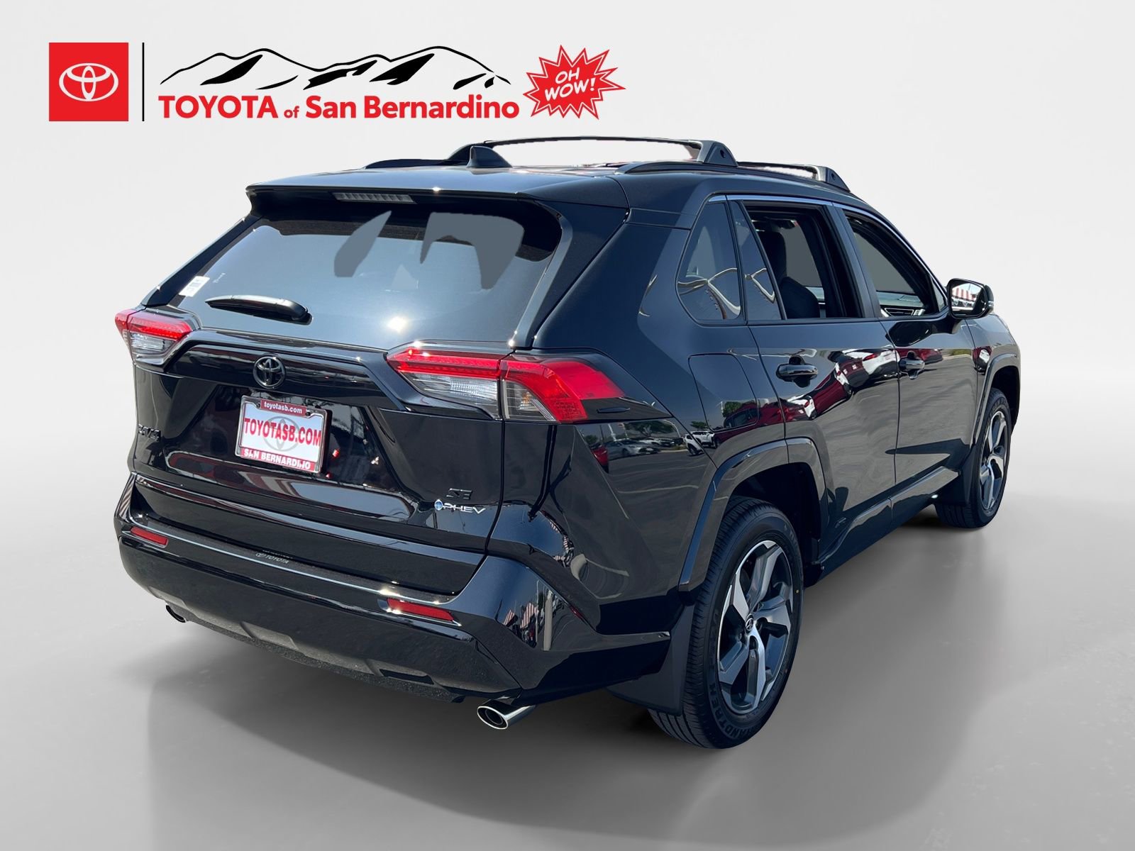 Certified 2025 Toyota RAV4 SE w/ Weather & Moonroof Package AWD/4WD image 5