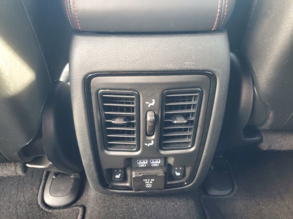 Used 2025 Dodge Durango GT AWD/4WD image 15